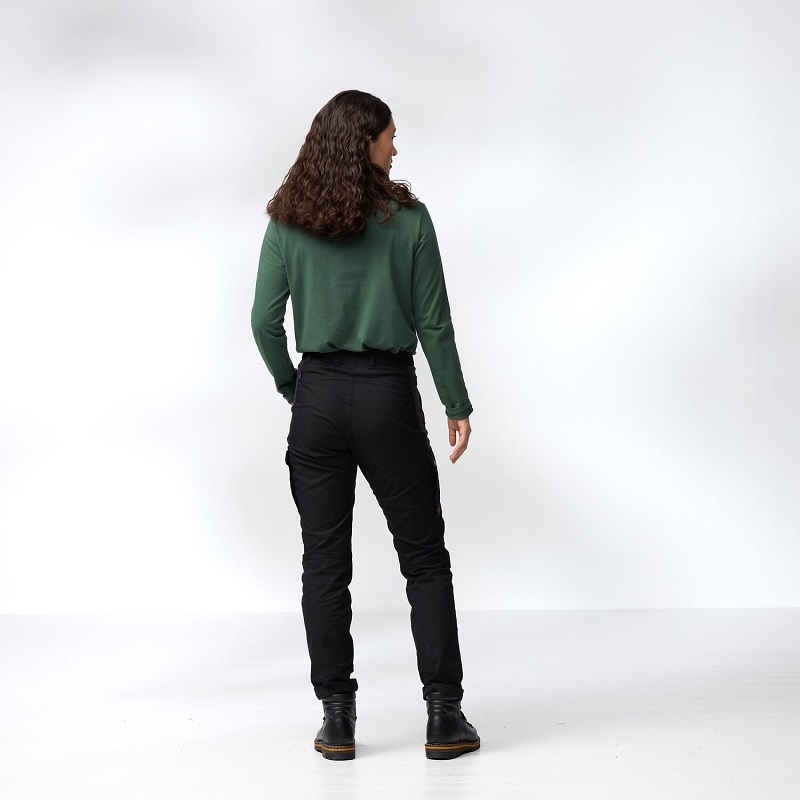 frisliv-fjaellraven-stina-trousers-w-84775-live-b