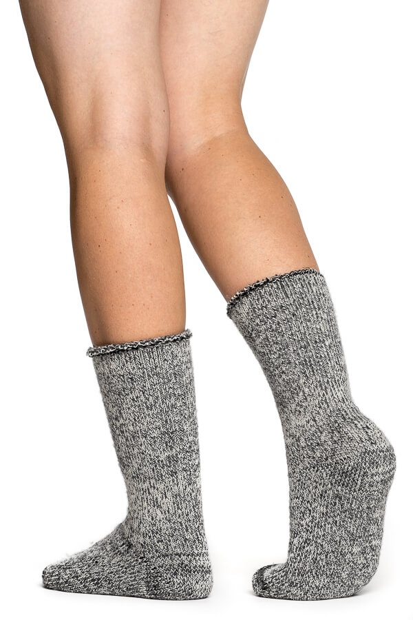Woolpower-Socks-Classic-800-8418-Modelansicht-2