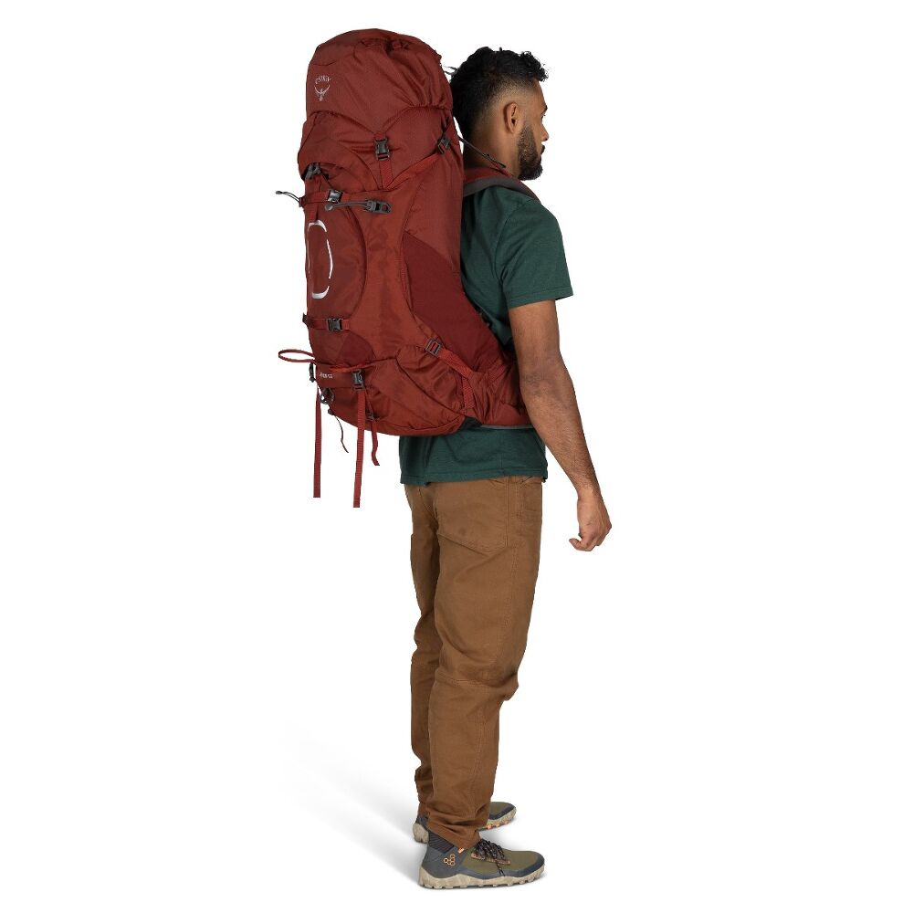 Husky-Onlinestore-Osprey-Aether-55-1000287-Acorn-Red-Model-1