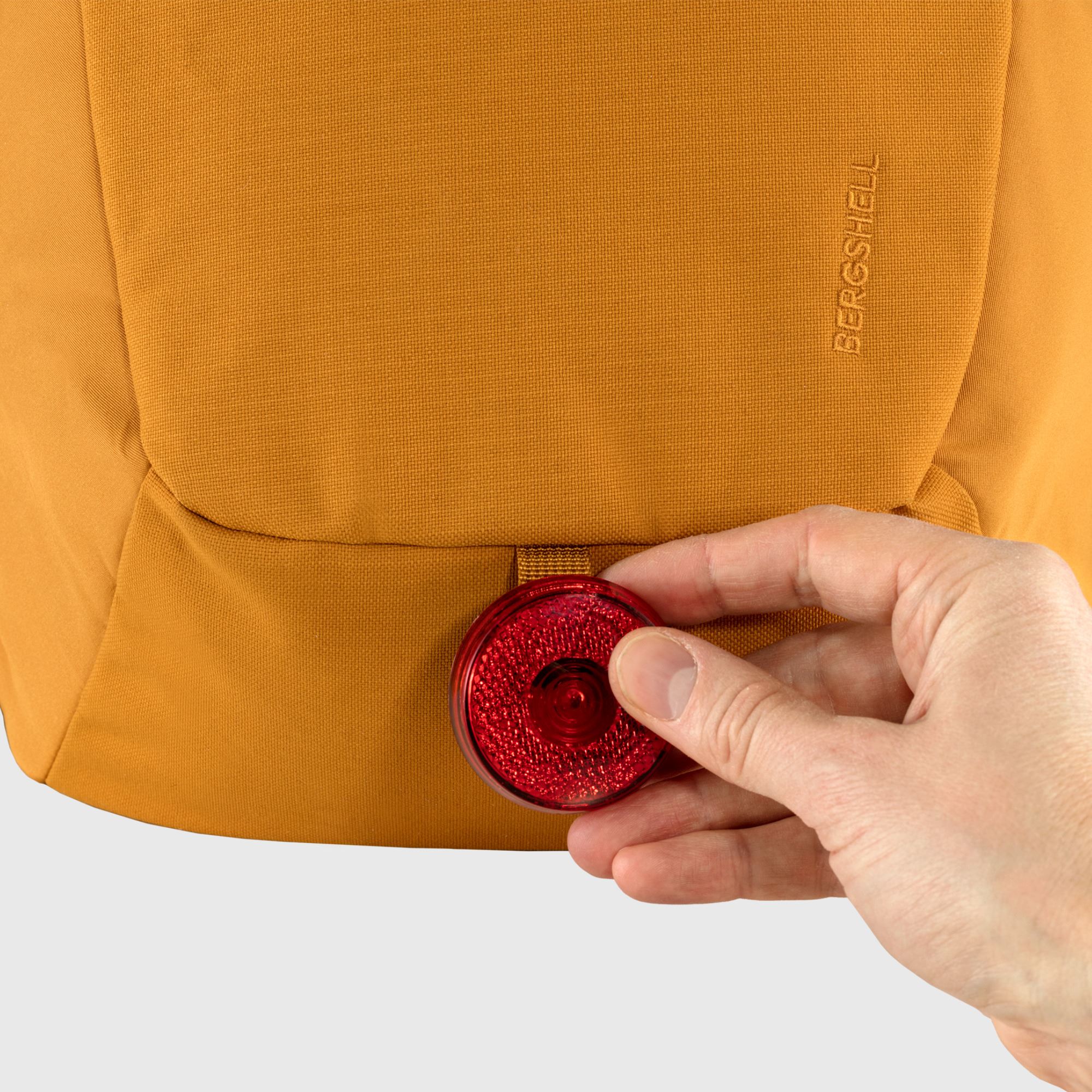 Fjällräven-Ulvö-Rolltop-30-23312-Detailanischt-7