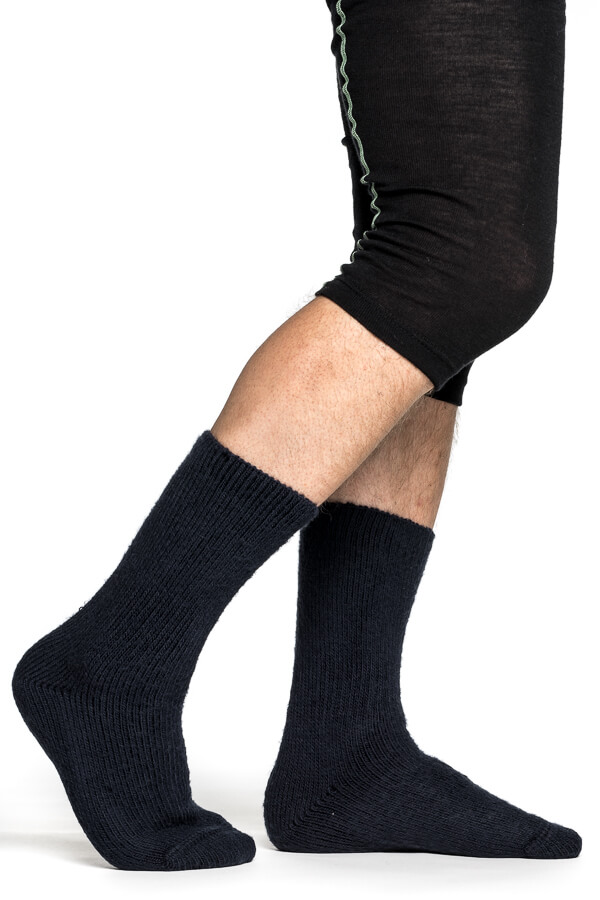 Woolpower-Socks-Classic-800-8418-Modelansicht-1