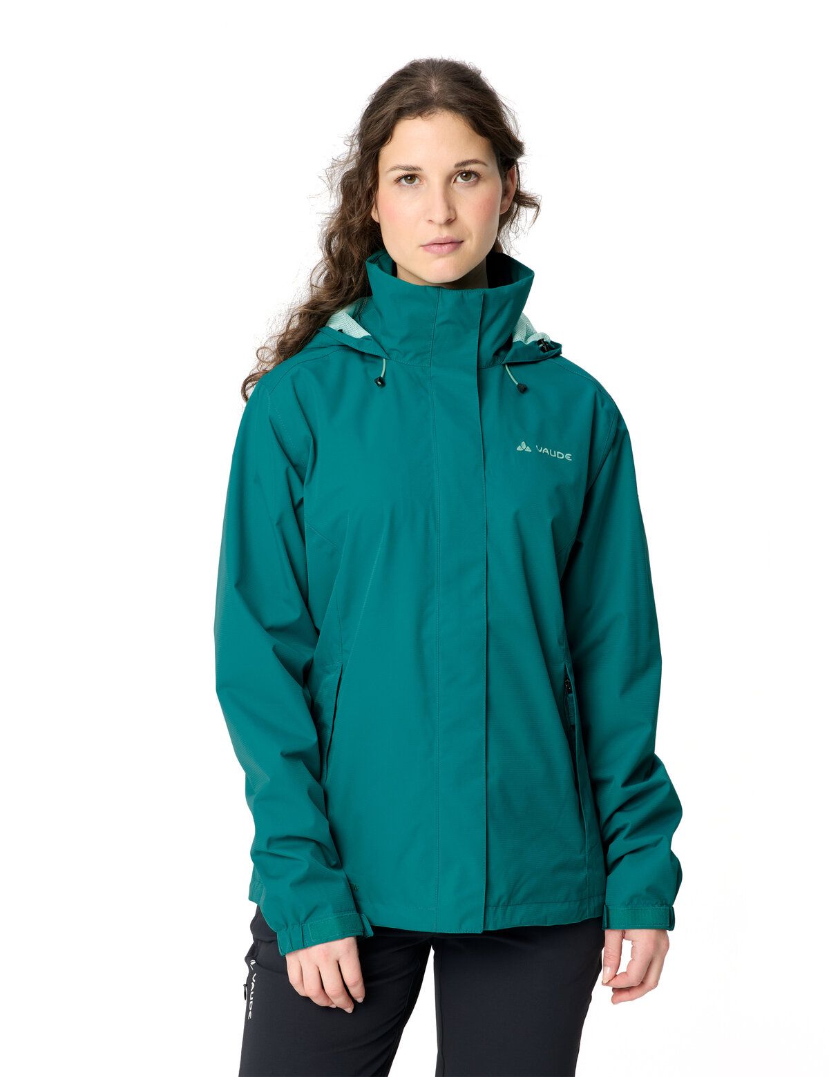Vaude-Womens-Escape-Light-Jacket-03895-Fjord-Green-Modelansicht-1