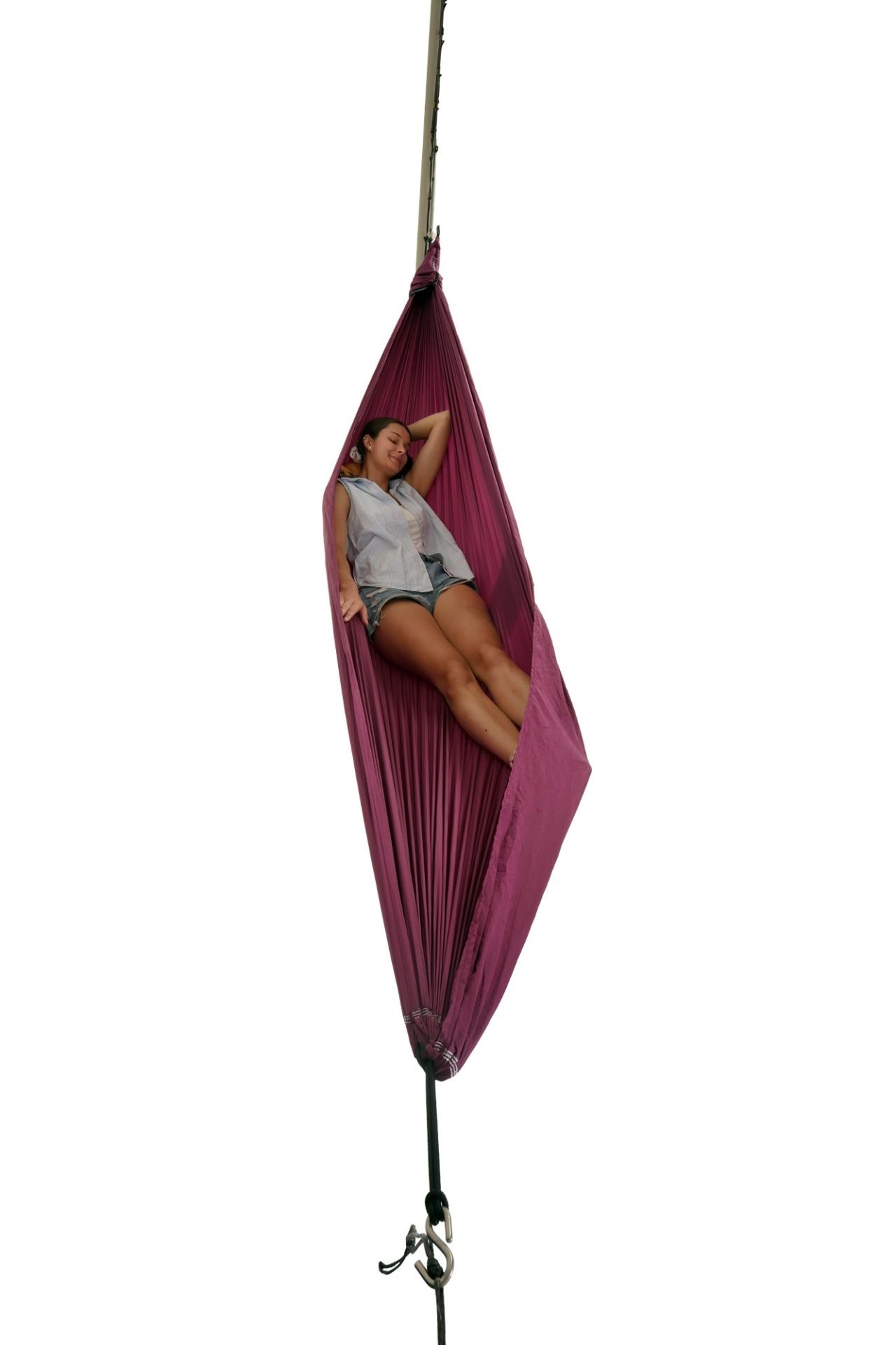 Husky-Onlinestore-Ticket-To-The-Moon-Travel-Hammock-Compact-Plum-Model