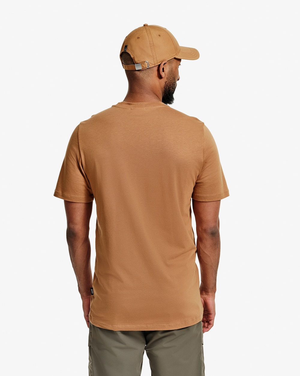 husky-onlinestore-lundhags-jarpen-printed-t-shirt-men-hazel-44325-24-30100-live-b