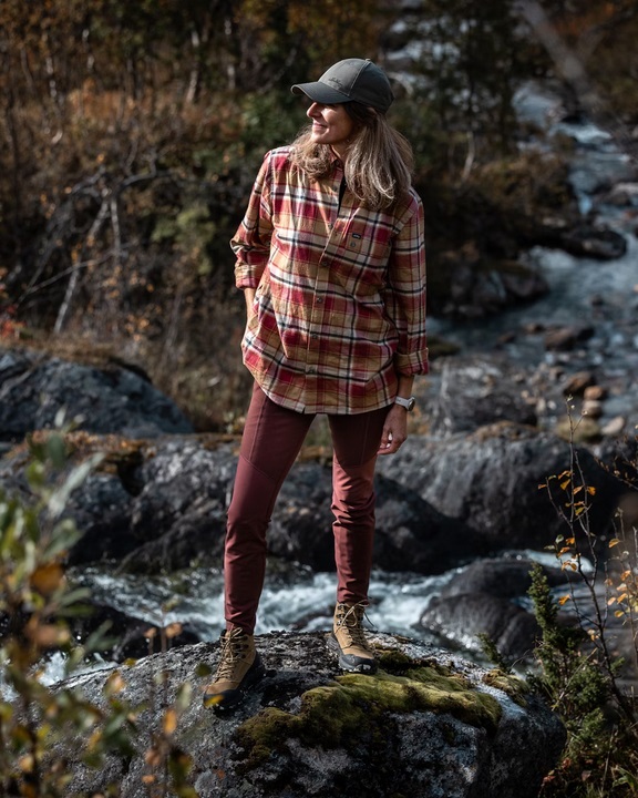 frisliv-lundhags-jarpen-plaid-flannel-shirt-rosewood-44003-58450-image-a
