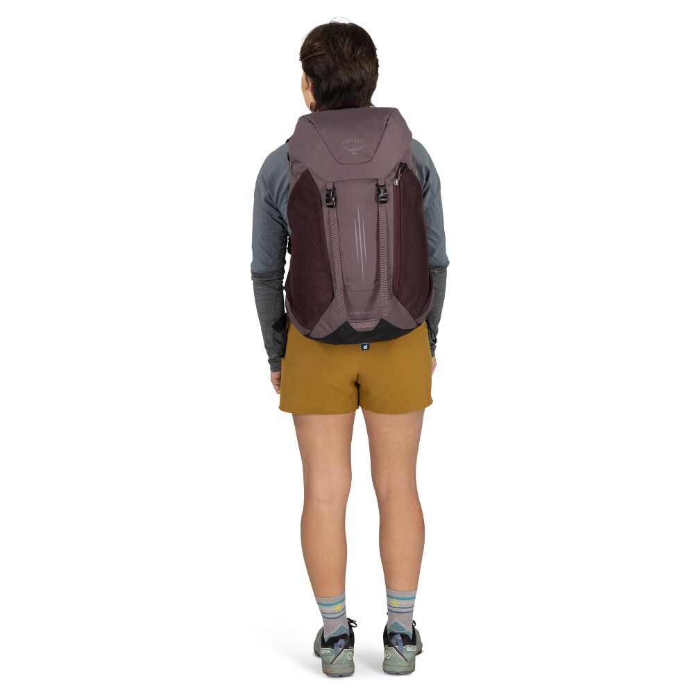 Husky-Onlinestore-Osprey-Hikelite-LT-30-1000757-Model-1