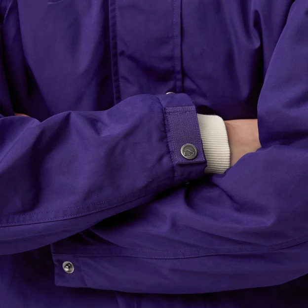Fjallraven-Vardag-G-1000-Pile-Jacket-W-14500194-425-Dark-Violet-Detail-1